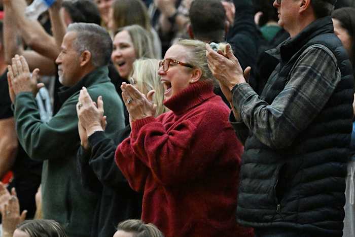 a Putnam North Eugene 5A Oregon boys basketball quarterfinal 2024 Leon Neuschwander 66